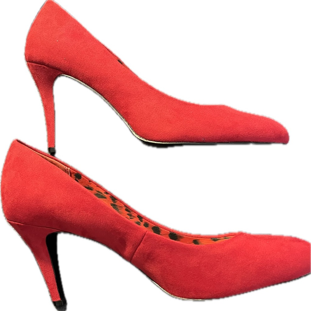 Style & Company Cranberry Red Heels Size 10w, fits like 91/2.